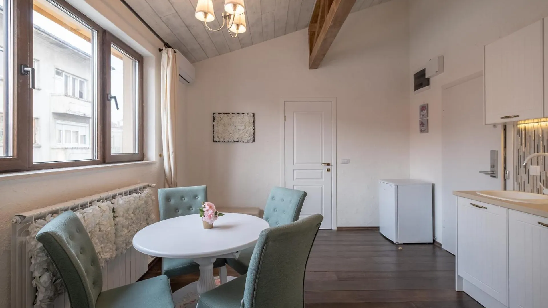Sofia Dream Apt - Designer 1Br On Hristo Belchev Appartement